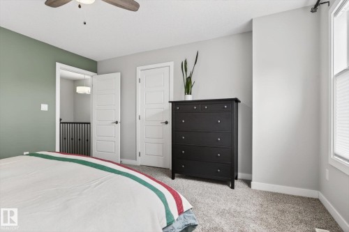 9844 80 Avenue, Edmonton, AB - Indoor Photo Showing Bedroom