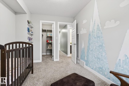 9844 80 Avenue, Edmonton, AB - Indoor Photo Showing Bedroom