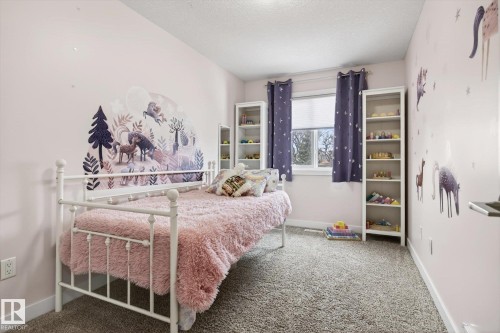 9844 80 Avenue, Edmonton, AB - Indoor Photo Showing Bedroom
