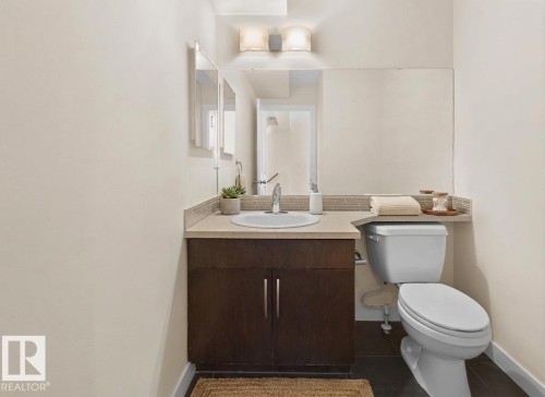 5908 Mullen Way, Edmonton, AB - Indoor Photo Showing Bathroom