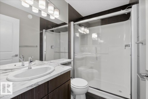 35 Prairie Gate, Spruce Grove, AB - Indoor Photo Showing Bathroom