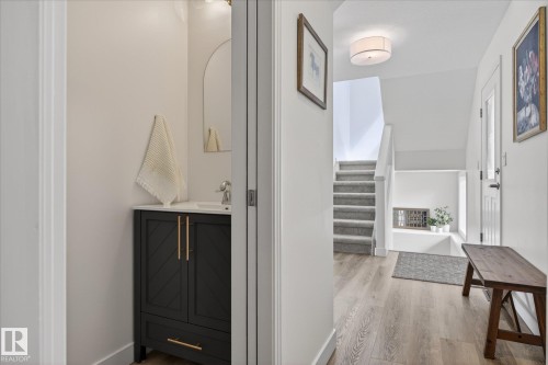 7 Escada Close, St. Albert, AB - Indoor Photo Showing Other Room