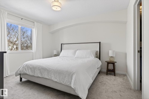 7 Escada Close, St. Albert, AB - Indoor Photo Showing Bedroom