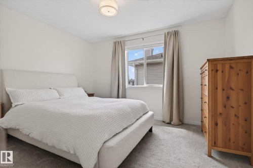 7 Escada Close, St. Albert, AB - Indoor Photo Showing Bedroom