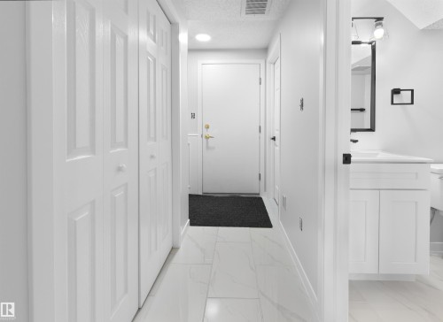 4636 151 Street, Edmonton, AB - Indoor Photo Showing Other Room