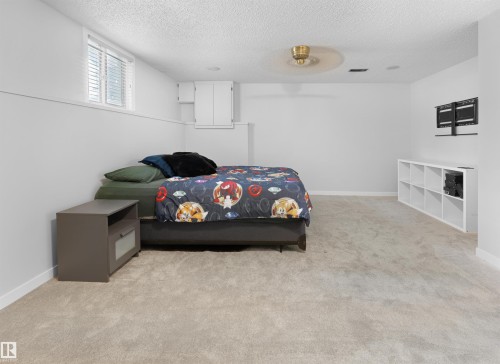 4636 151 Street, Edmonton, AB - Indoor Photo Showing Bedroom