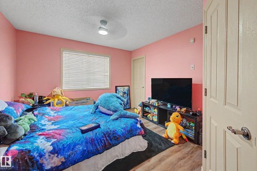 92 13825 155 Avenue, Edmonton, AB - Indoor Photo Showing Bedroom