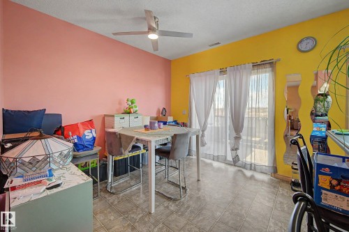 92 13825 155 Avenue, Edmonton, AB - Indoor Photo Showing Other Room