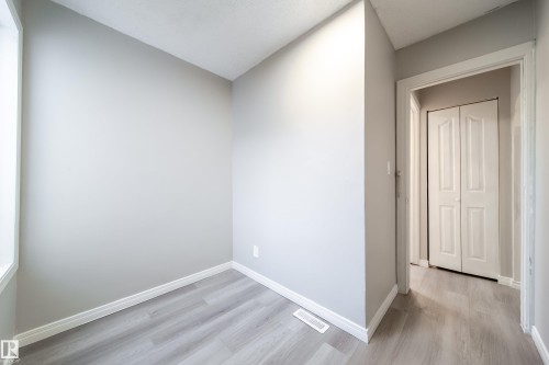 11912 77 Street, Edmonton, AB - Indoor Photo Showing Other Room