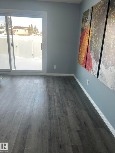 11504 139 Avenue, Edmonton, AB - Indoor Photo Showing Other Room
