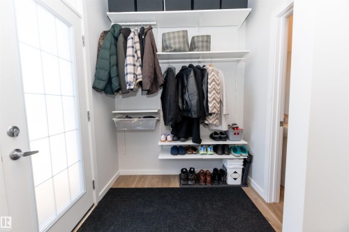 6078 Naden Landing, Edmonton, AB - Indoor Photo Showing Other Room