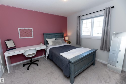 6078 Naden Landing, Edmonton, AB - Indoor Photo Showing Bedroom