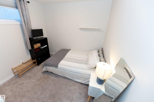 6078 Naden Landing, Edmonton, AB - Indoor Photo Showing Bedroom