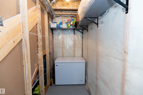 6078 Naden Landing, Edmonton, AB - Indoor Photo Showing Laundry Room