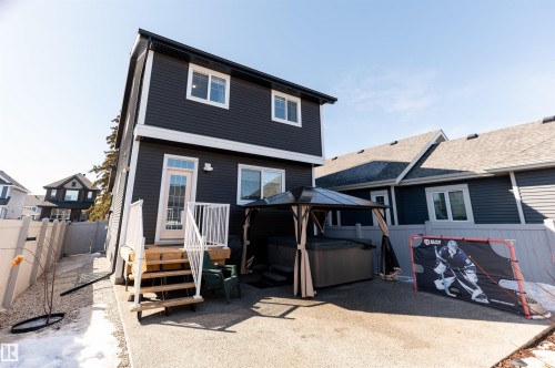 6078 Naden Landing, Edmonton, AB - Outdoor