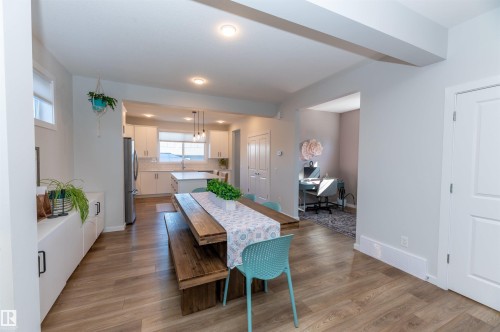 6078 Naden Landing, Edmonton, AB - Indoor