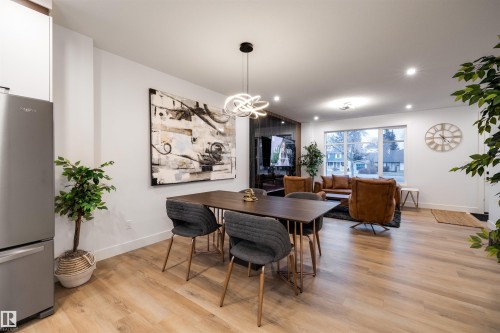 10814 108 Street, Edmonton, AB - Indoor Photo Showing Dining Room
