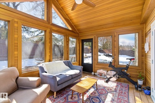 16 Perrault Place, St. Albert, AB - Indoor Photo Showing Living Room