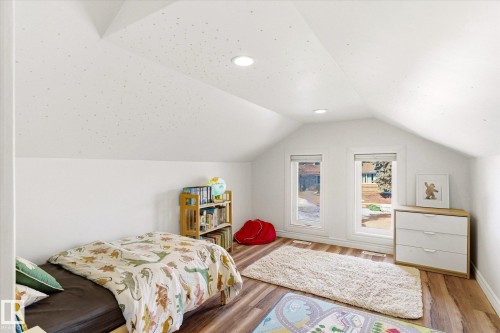 16 Perrault Place, St. Albert, AB - Indoor Photo Showing Bedroom
