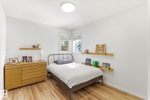 16 Perrault Place, St. Albert, AB - Indoor Photo Showing Bedroom