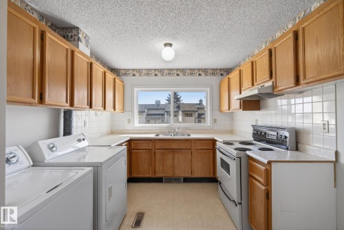 33 6220 172 Street, Edmonton, AB - Indoor