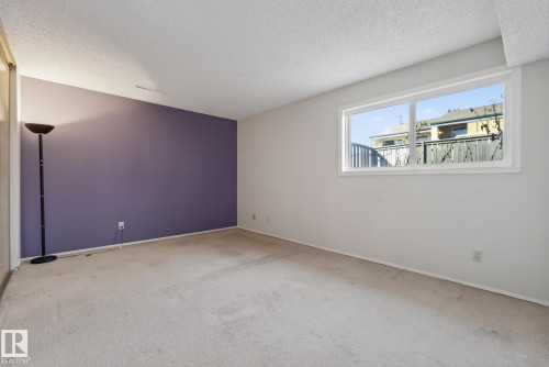 33 6220 172 Street, Edmonton, AB - Indoor Photo Showing Other Room