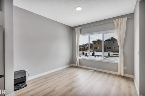 6256 175 Avenue, Edmonton, AB - Indoor Photo Showing Other Room