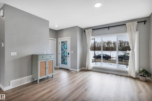 6256 175 Avenue, Edmonton, AB - Indoor