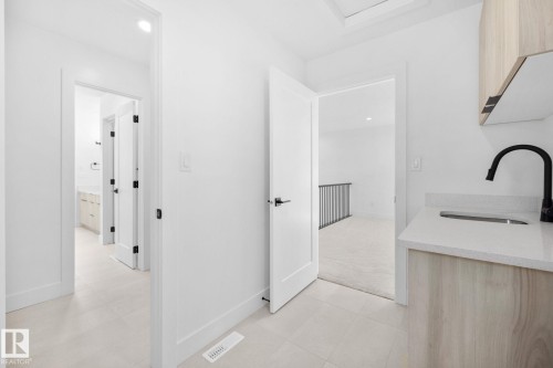 153 Caledon Crescent, Spruce Grove, AB - Indoor Photo Showing Other Room