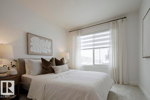 4551 Warbler Loop, Edmonton, AB - Indoor Photo Showing Bedroom