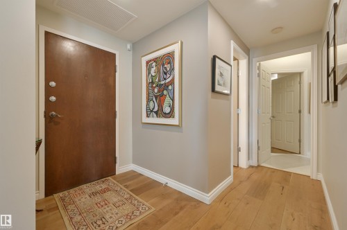 1003 9020 Jasper Avenue, Edmonton, AB - Indoor Photo Showing Other Room