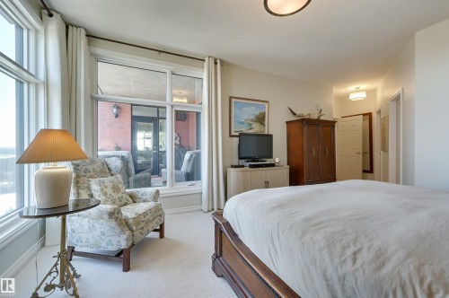 1003 9020 Jasper Avenue, Edmonton, AB - Indoor Photo Showing Bedroom