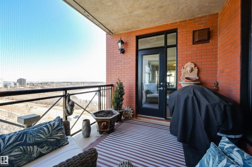 1003 9020 Jasper Avenue, Edmonton, AB - Outdoor With Exterior