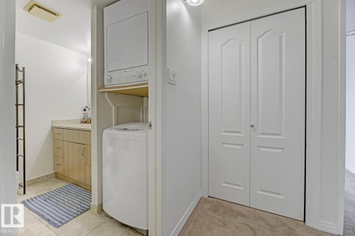 404 11026 106 Street, Edmonton, AB - Indoor Photo Showing Laundry Room