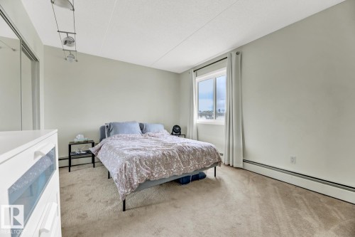 404 11026 106 Street, Edmonton, AB - Indoor Photo Showing Bedroom