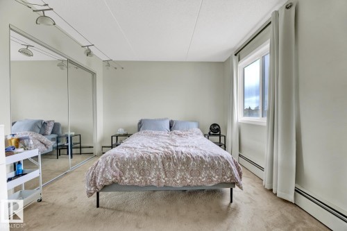 404 11026 106 Street, Edmonton, AB - Indoor Photo Showing Bedroom