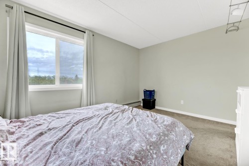 404 11026 106 Street, Edmonton, AB - Indoor Photo Showing Bedroom