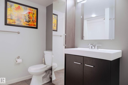 701C Rocky Way, Cold Lake, AB - Indoor Photo Showing Bathroom