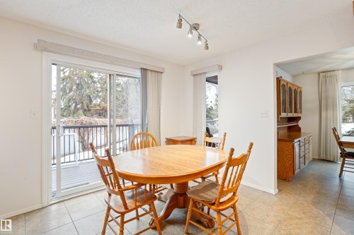 258 Greenoch Crescent, Edmonton, AB - Indoor Photo Showing Dining Room