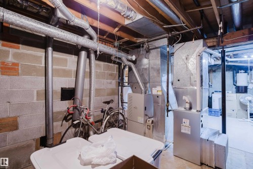 258 Greenoch Crescent, Edmonton, AB - Indoor Photo Showing Basement