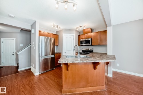 15152 33 Street, Edmonton, AB - Indoor Photo Showing Kitchen With Stainless Steel Kitchen With Double Sink