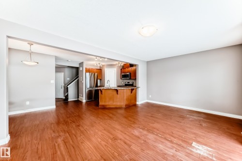 15152 33 Street, Edmonton, AB - Indoor