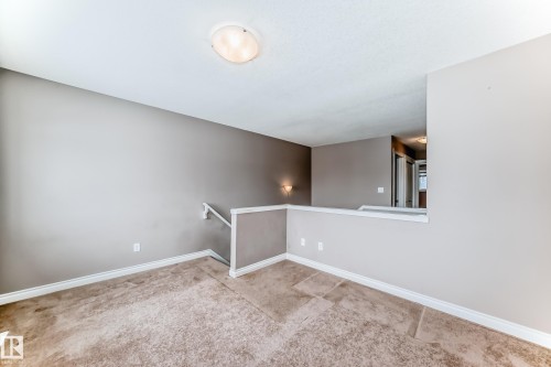 15152 33 Street, Edmonton, AB - Indoor Photo Showing Other Room
