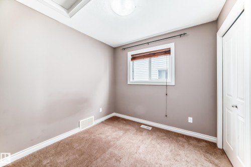 15152 33 Street, Edmonton, AB - Indoor Photo Showing Other Room