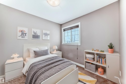 15152 33 Street, Edmonton, AB - Indoor Photo Showing Bedroom