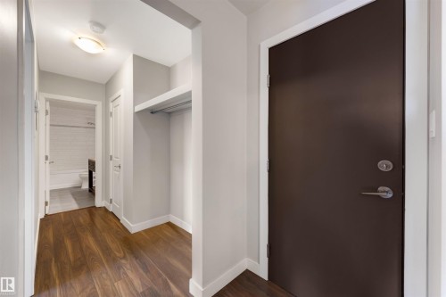 32 10015 83 Avenue, Edmonton, AB - Indoor Photo Showing Other Room