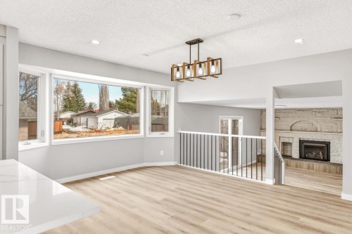 1412 Knottwood Road E, Edmonton, AB - Indoor With Fireplace