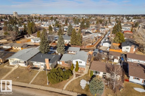 1412 Knottwood Road E, Edmonton, AB - Outdoor With View