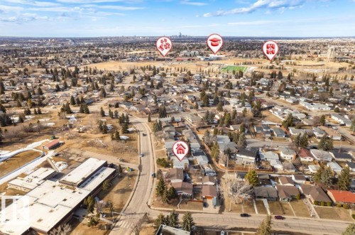 1412 Knottwood Road E, Edmonton, AB - Outdoor With View
