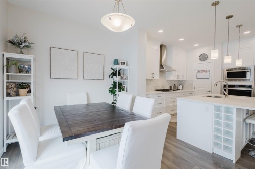 3408 Checknita Terrace, Edmonton, AB - Indoor